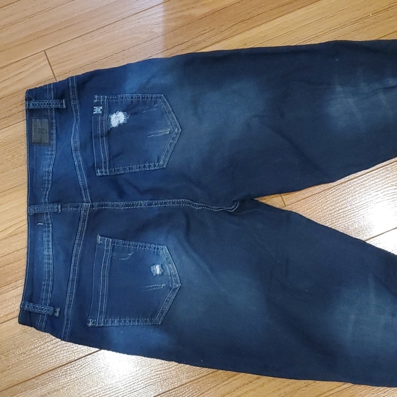 Distressed high rise stretch jogger jeans - Picture 6 of 9